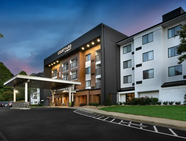 Courtyard by Marriott Winston-Salem Hanes Mall hotel detail image 2