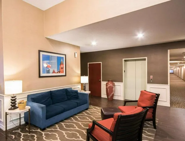 Comfort Inn & Suites hotel detail image 3