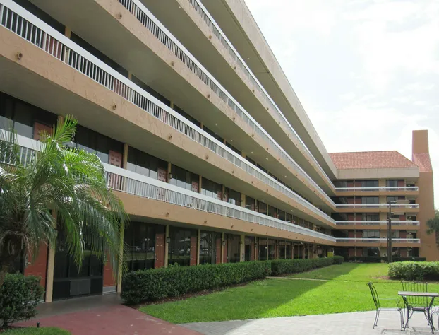 Clarion Inn Orlando International Drive - ICON Park hotel detail image 4