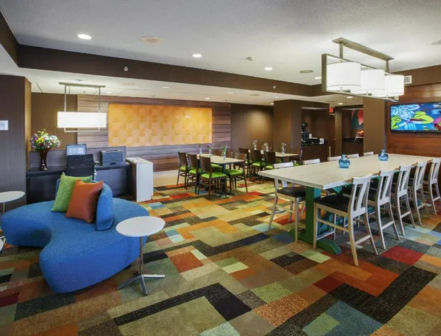 Fairfield Inn by Marriott East Rutherford Meadowlands hotel detail image 4