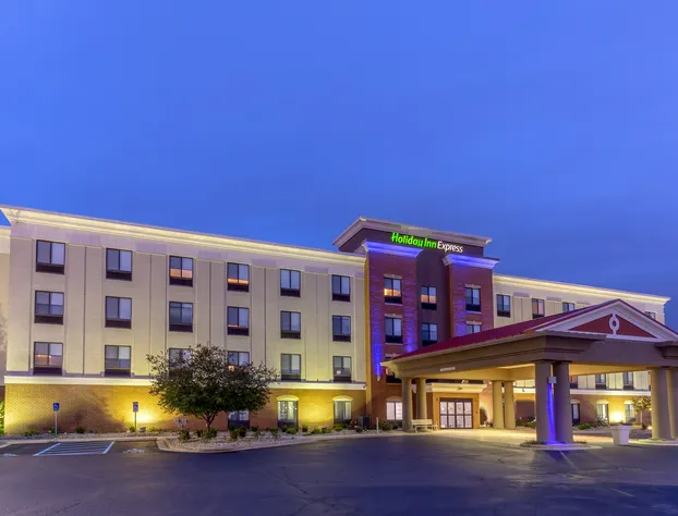 Holiday Inn Express Indianapolis - Southeast by IHG hotel detail image 2