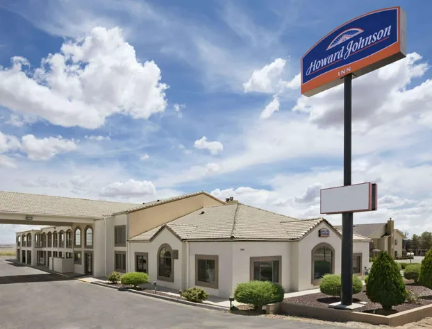 Howard Johnson by Wyndham Holbrook hotel detail image 2