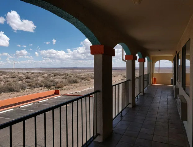 Howard Johnson by Wyndham Holbrook hotel detail image 3