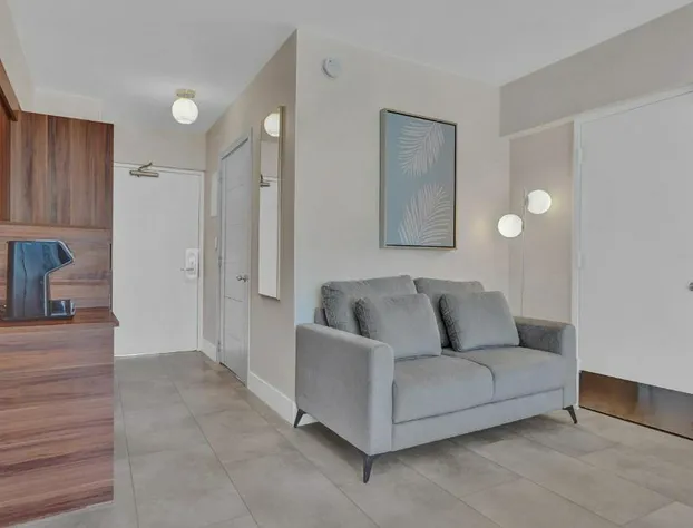 The Garden Hotel & Resort hotel detail image 4