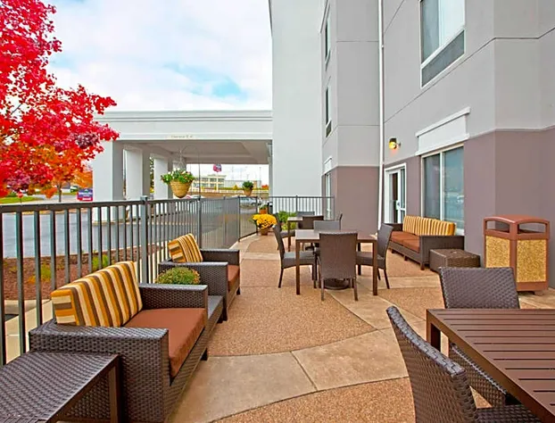 SpringHill Suites by Marriott Pittsburgh Monroeville hotel detail image 3