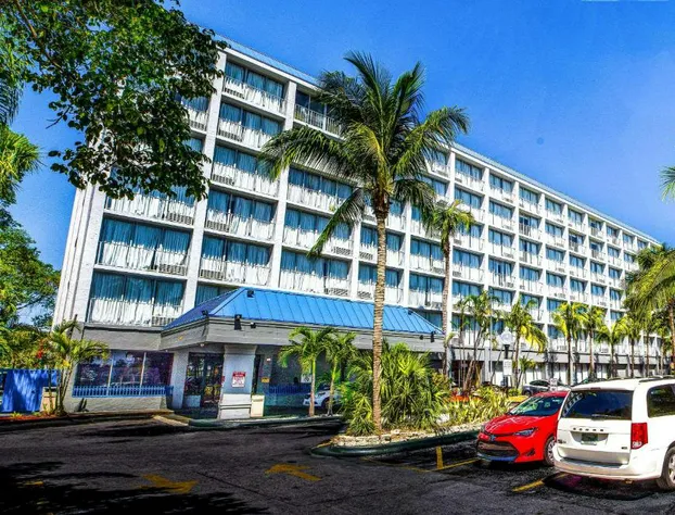 North Miami Beach Gardens Inn & Suites hotel detail image 1