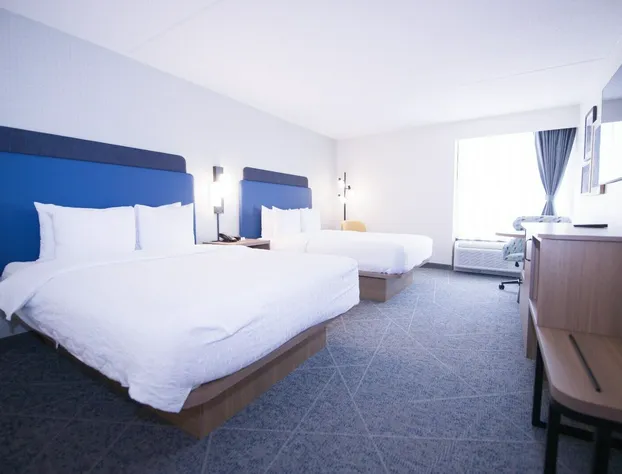 Hampton Inn Chicago-Carol Stream hotel detail image 4