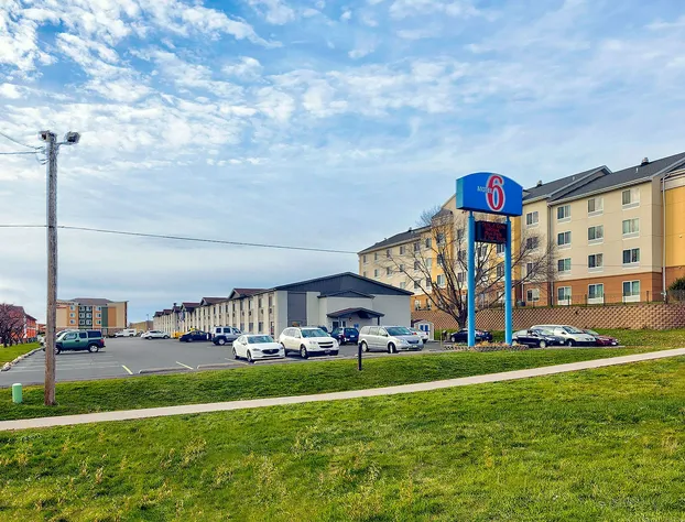 Motel 6 Cedar Rapids, IA - Airport hotel detail image 2