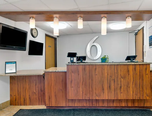 Motel 6 Cedar Rapids, IA - Airport hotel detail image 4