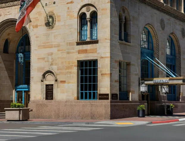 Courtyard by Marriott San Diego Downtown hotel detail image 3