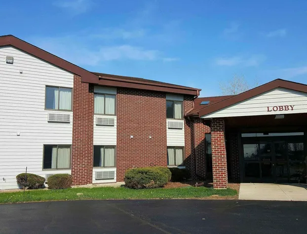 Motel 6 Saukville, WI hotel detail image 1