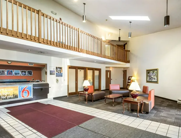 Motel 6 Saukville, WI hotel detail image 4