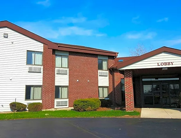 Motel 6 Saukville, WI hotel detail image 1