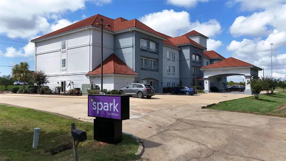 Spark by Hilton Brandon hotel hero
