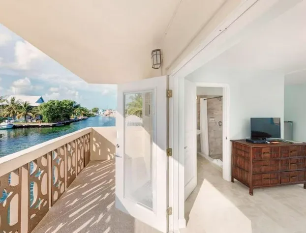 Creekside Inn hotel detail image 3