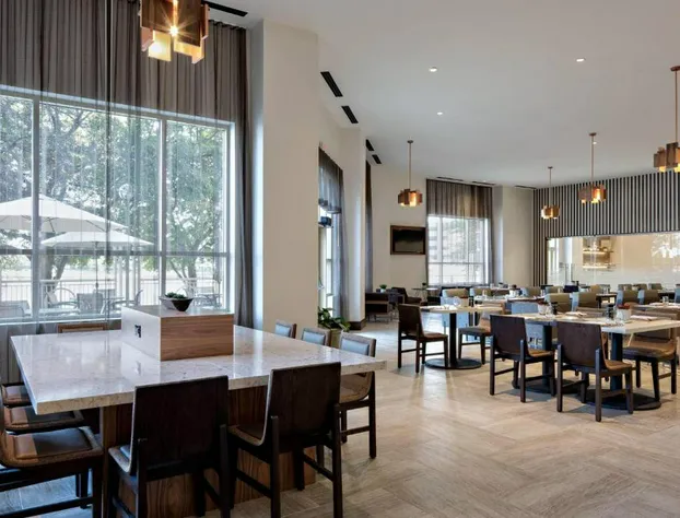 Marriott Dallas Las Colinas hotel detail image 3