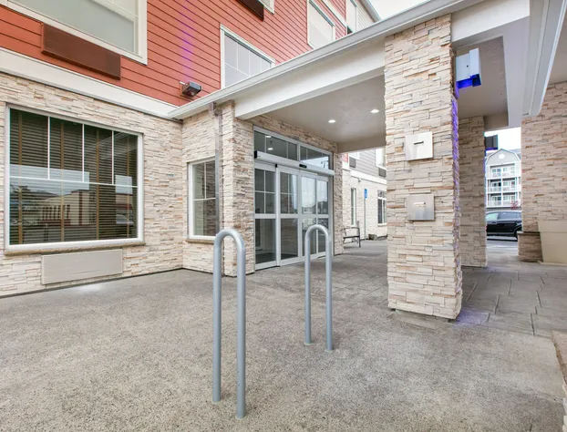 Holiday Inn Express Hotel & Suites Seaside-Convention Center by IHG hotel detail image 4