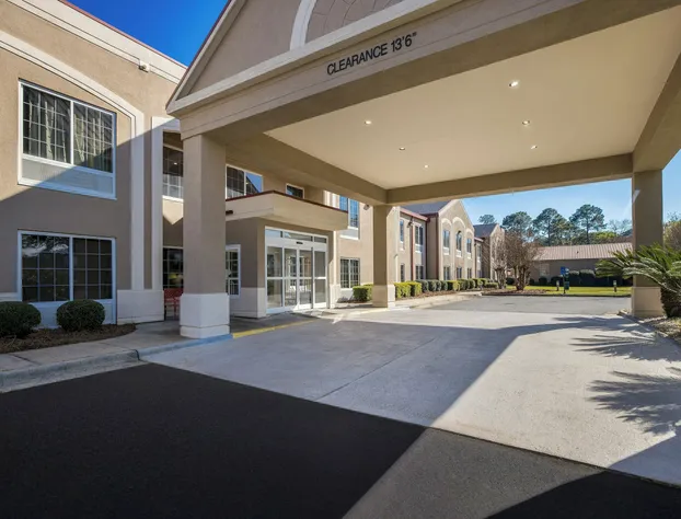 Red Roof Inn & Suites Albany, GA hotel detail image 3