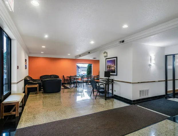 Motel 6 Libertyville, IL hotel detail image 4