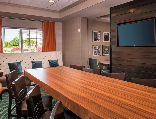 Springhill Suites by Marriott State College hotel detail image 2