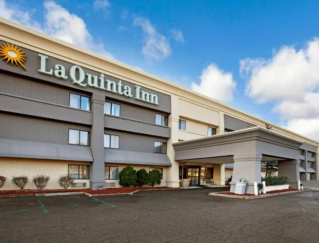 La Quinta Inn by Wyndham Detroit Canton hotel detail image 3