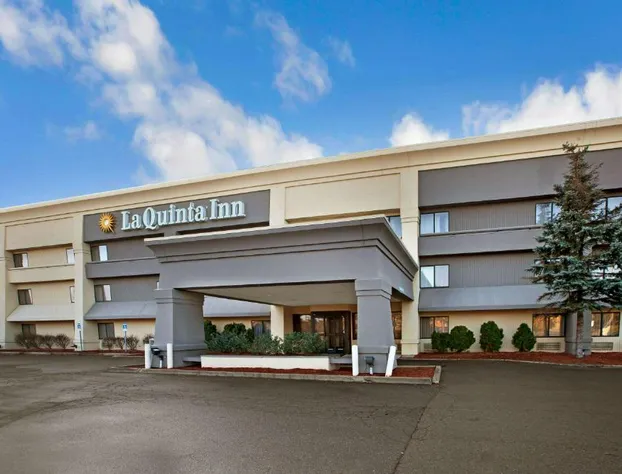 La Quinta Inn by Wyndham Detroit Canton hotel detail image 1