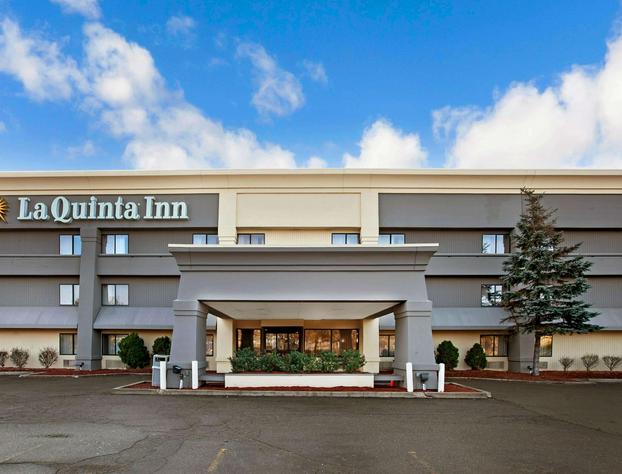 La Quinta Inn by Wyndham Detroit Canton hotel detail image 1