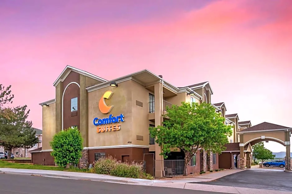 Comfort Suites Castle Rock hotel hero