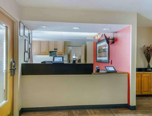 Extended Stay America Select Suites Atlanta Perimeter Peacht hotel detail image 4