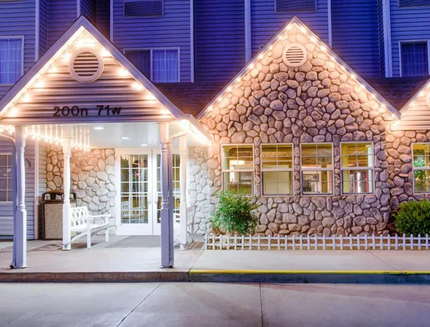 River Canyon Lodge hotel detail image 1