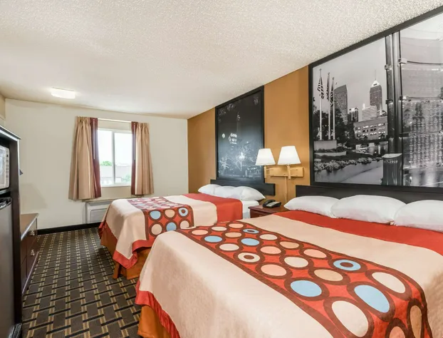 Super 8 by Wyndham Indianapolis/NE/Castleton Area hotel detail image 4