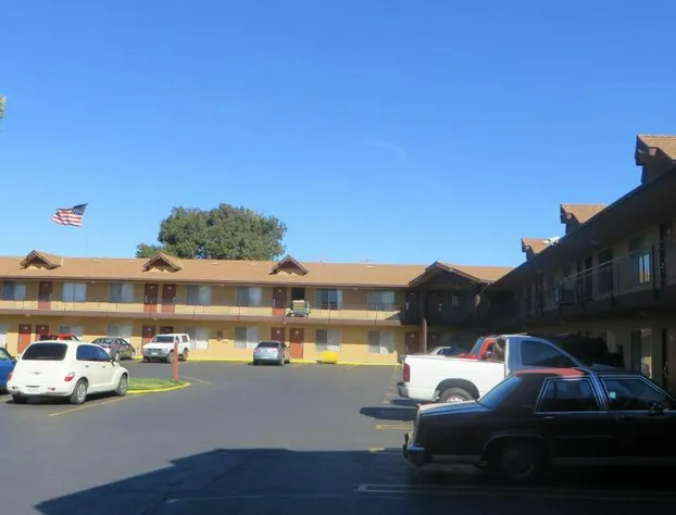 Hotel Salina Beaumont CA hotel detail image 3