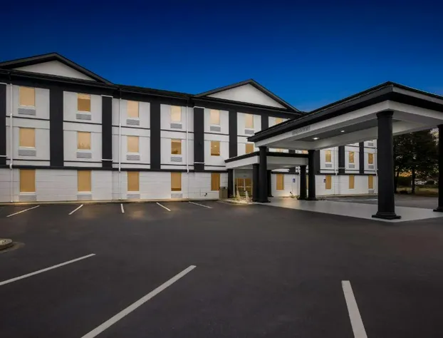 Sonesta Essential Savannah hotel detail image 1