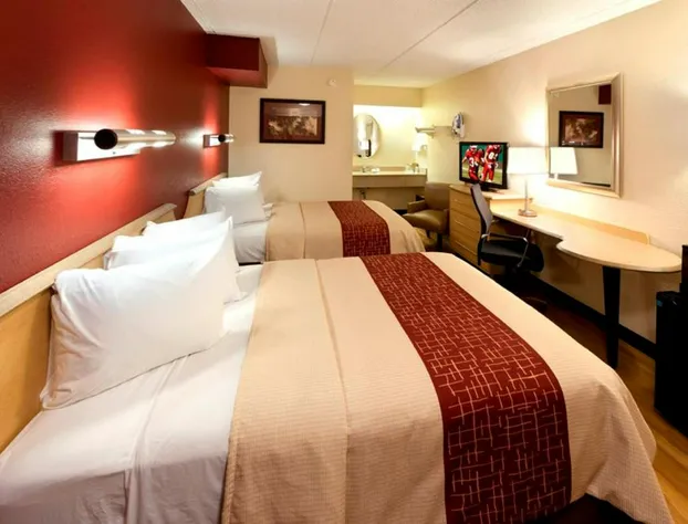 Red Roof Inn Dayton North Airport hotel detail image 4