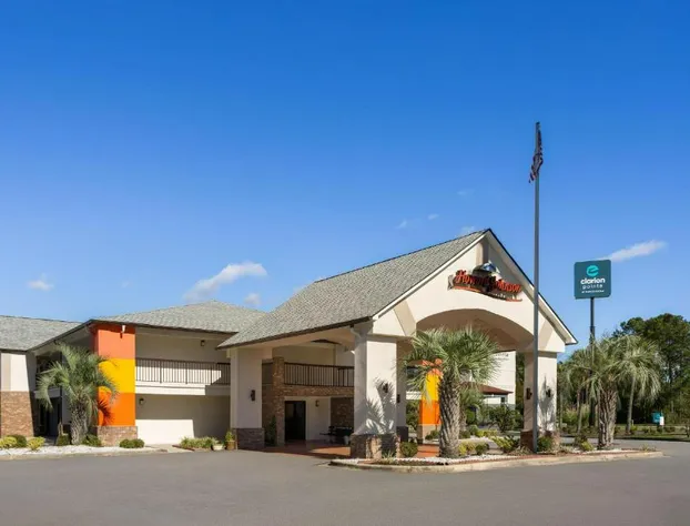 Howard Johnson by Wyndham Savannah GA hotel detail image 1