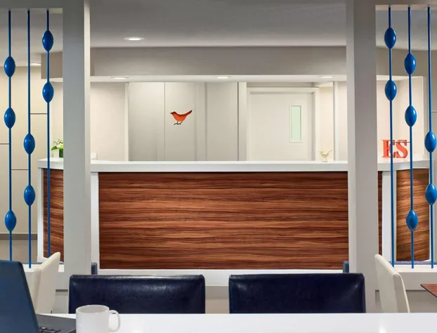 Sonesta Simply Suites Cleveland Westlake hotel detail image 1