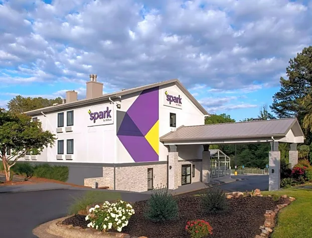 Spark by Hilton Atlanta Cumberland Ballpark hotel detail image 1