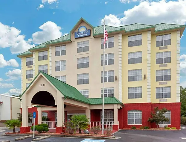 Days Inn & Suites by Wyndham Tucker/Northlake hotel detail image 4