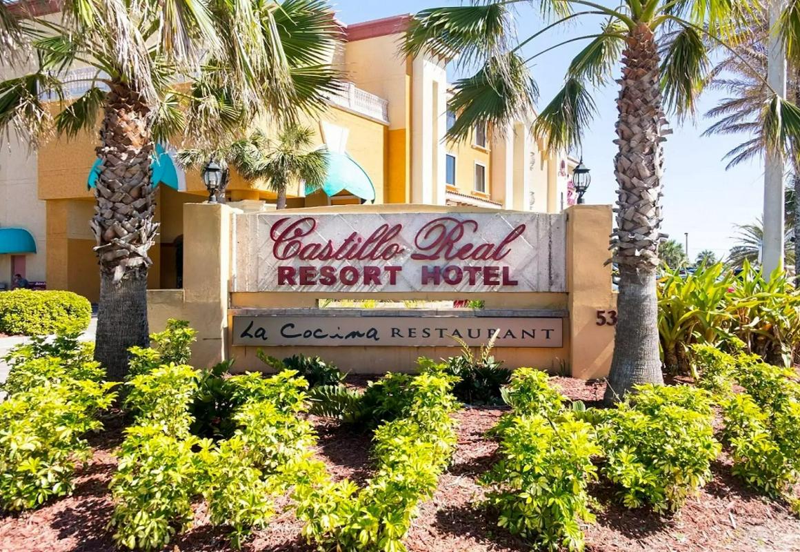 Castillo Real Resort Hotel hotel hero