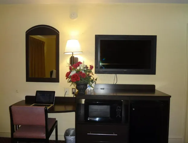 Americas Best Value Inn Goldsboro hotel detail image 2