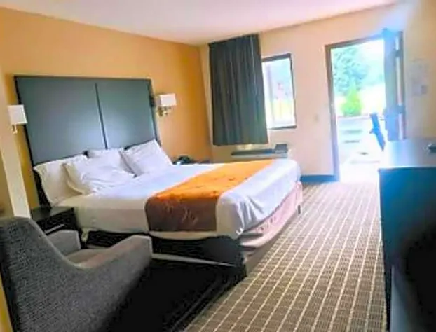 Baymont by Wyndham Acworth hotel detail image 3