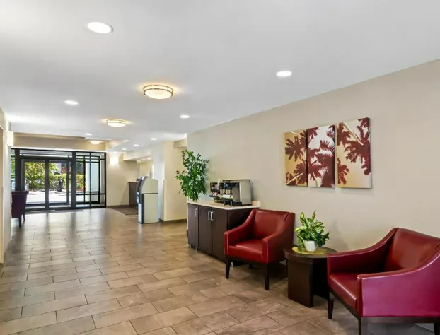 Red Roof Inn PLUS+ Jacksonville - Southpoint hotel detail image 2