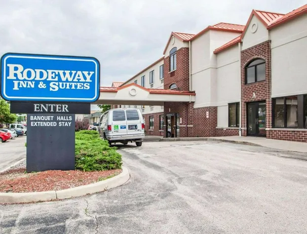 Rodeway Inn & Suites Milwaukee Airport hotel detail image 1