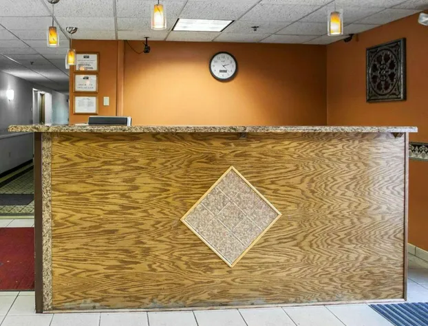 Rodeway Inn & Suites Milwaukee Airport hotel detail image 3