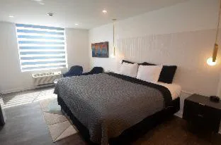 Super 8 by Wyndham Meadowlands hotel detail image 2