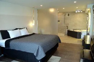 Super 8 by Wyndham Meadowlands hotel detail image 4