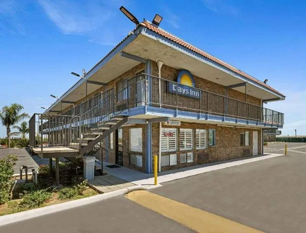 Days Inn by Wyndham Lost Hills hotel detail image 4