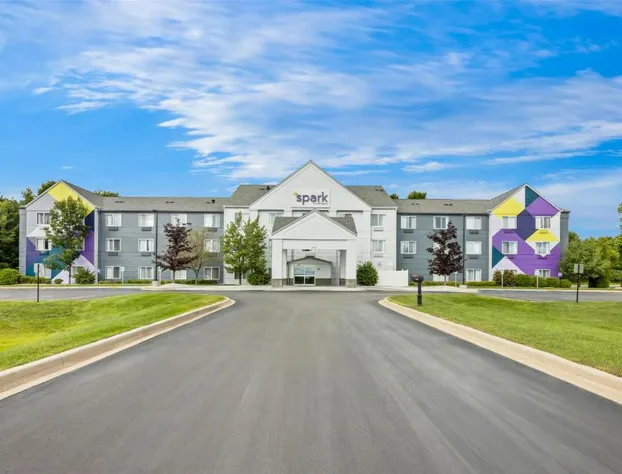 Spark by Hilton Traverse City hotel detail image 2