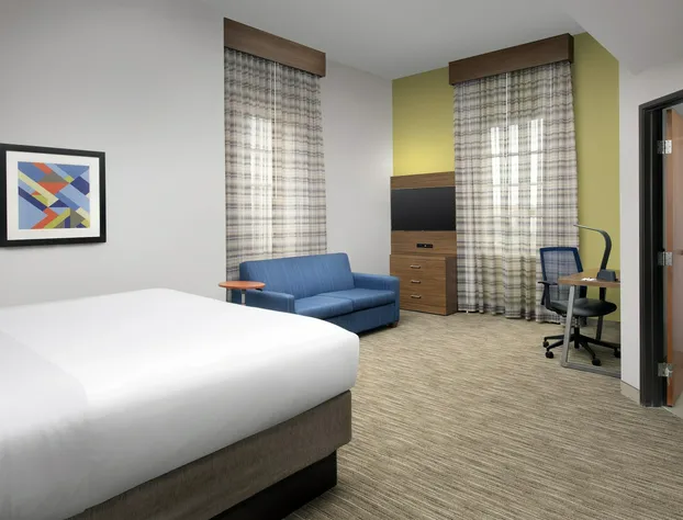 Holiday Inn Express San Antonio N-Riverwalk Area by IHG hotel detail image 4