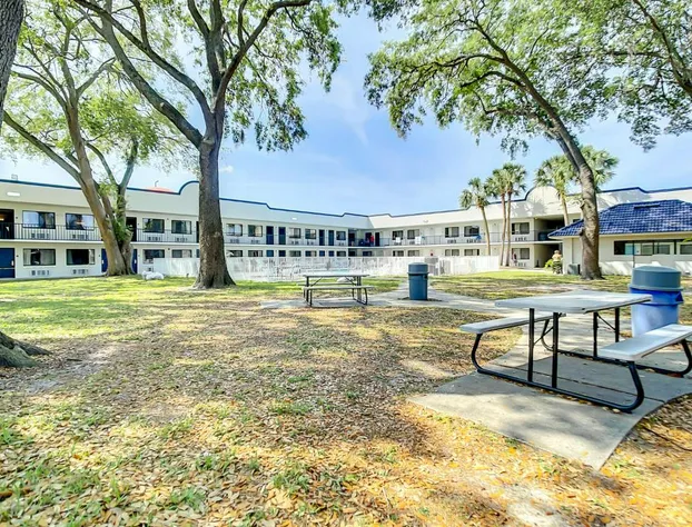 Stayable Kissimmee West hotel detail image 1